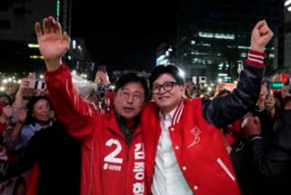 South Korean voters are choosing public livelihoods and domestic concerns as their top election issues, avoiding traditional topics like North Korean nuclear threats and U.S. security commitment. Experts estimate that up to 30% to 40% of the 44 million voters are politically neutral, and their choices could determine election results. Read this article to know the burning issues in the elections.