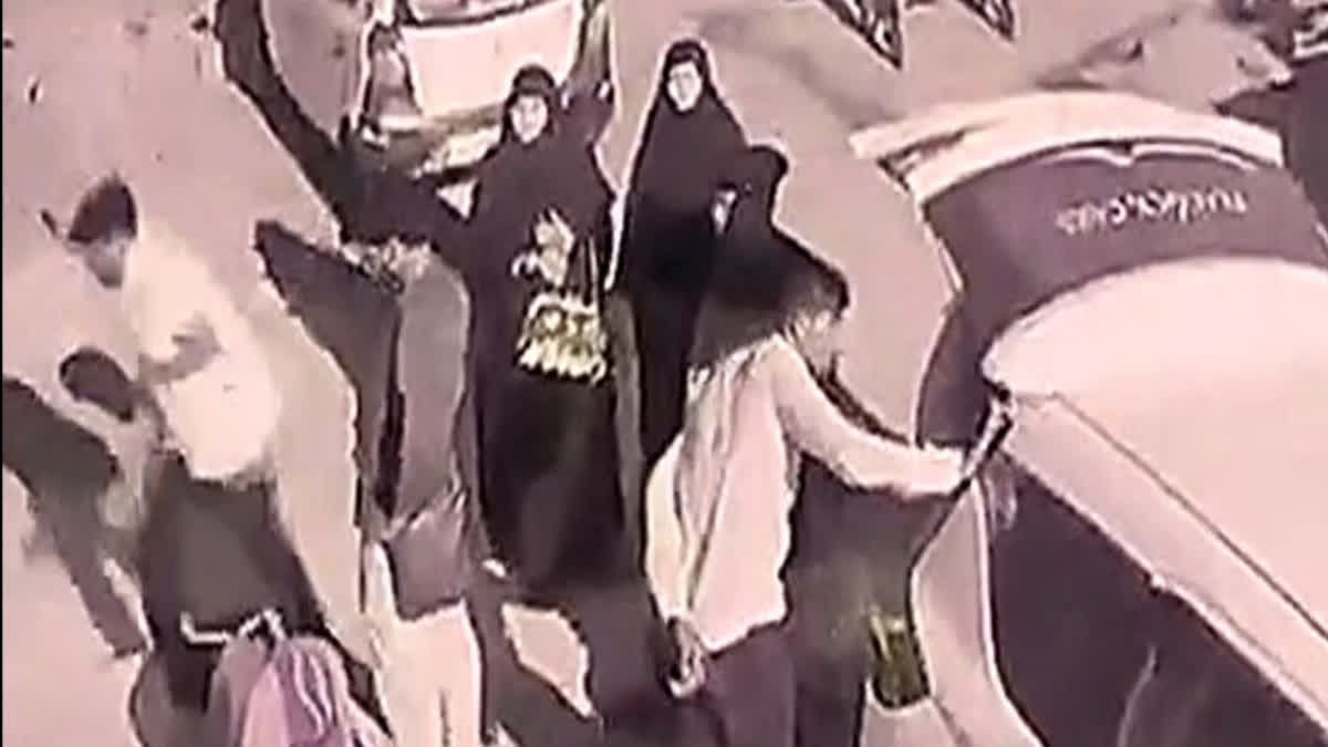 CCTV footage in which artisan is going somewhere with family