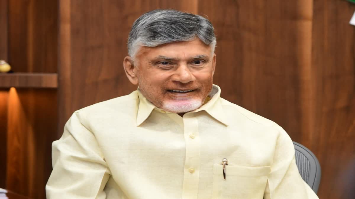 CM_Chandrababu_lay_foundation_stone