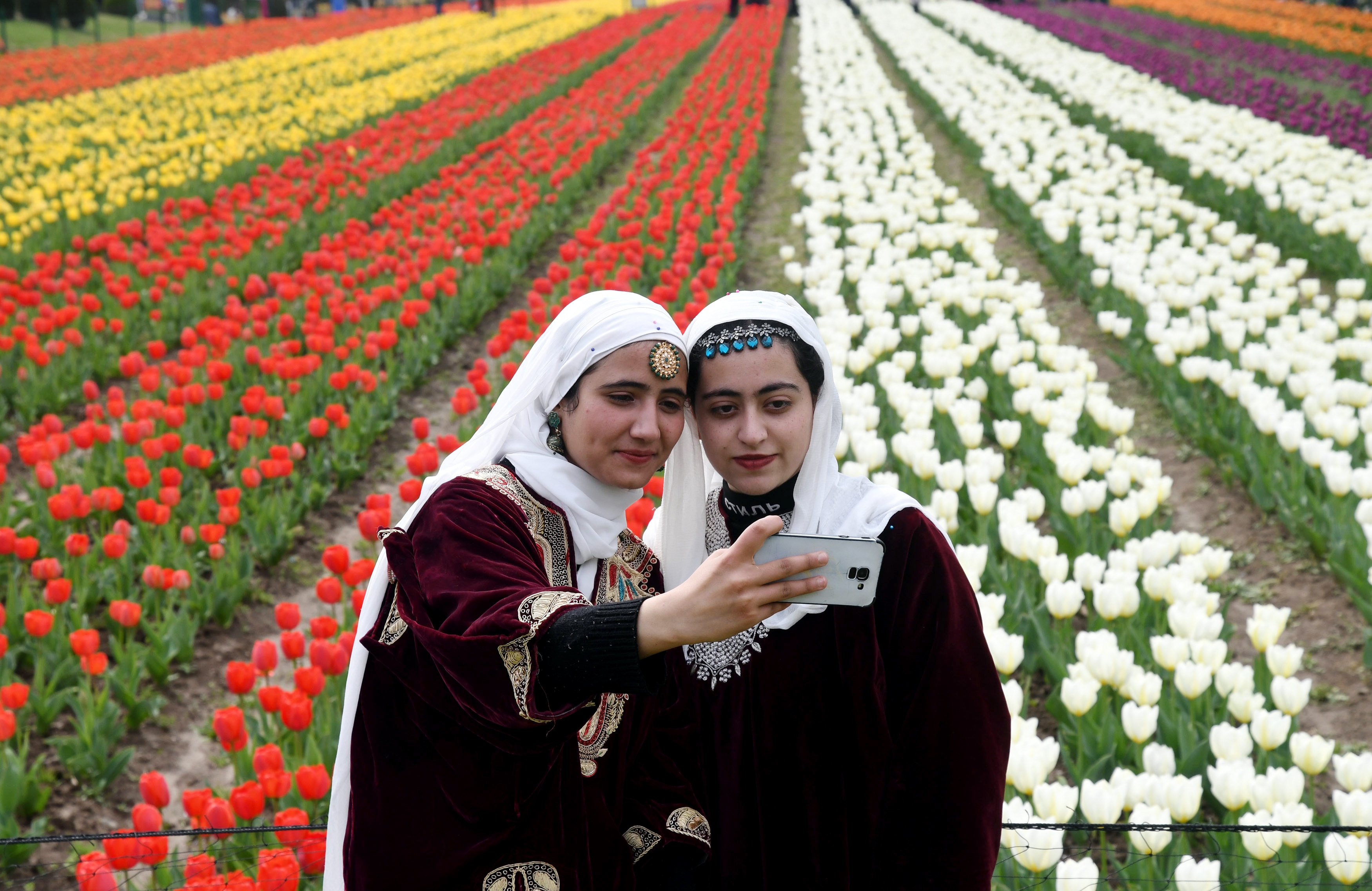MAJOR ATTRACTIONS OF KASHMIR BEST SEASON TO VISIT KASHMIR കശ്മീര് യാത്ര എങ്ങനെ KASHMIR IN SPRING SEASON