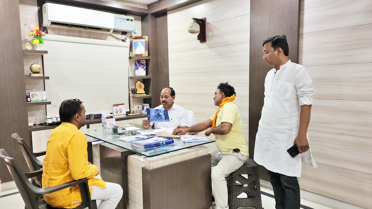 Rahul Gandhi praised Dr KP Singh