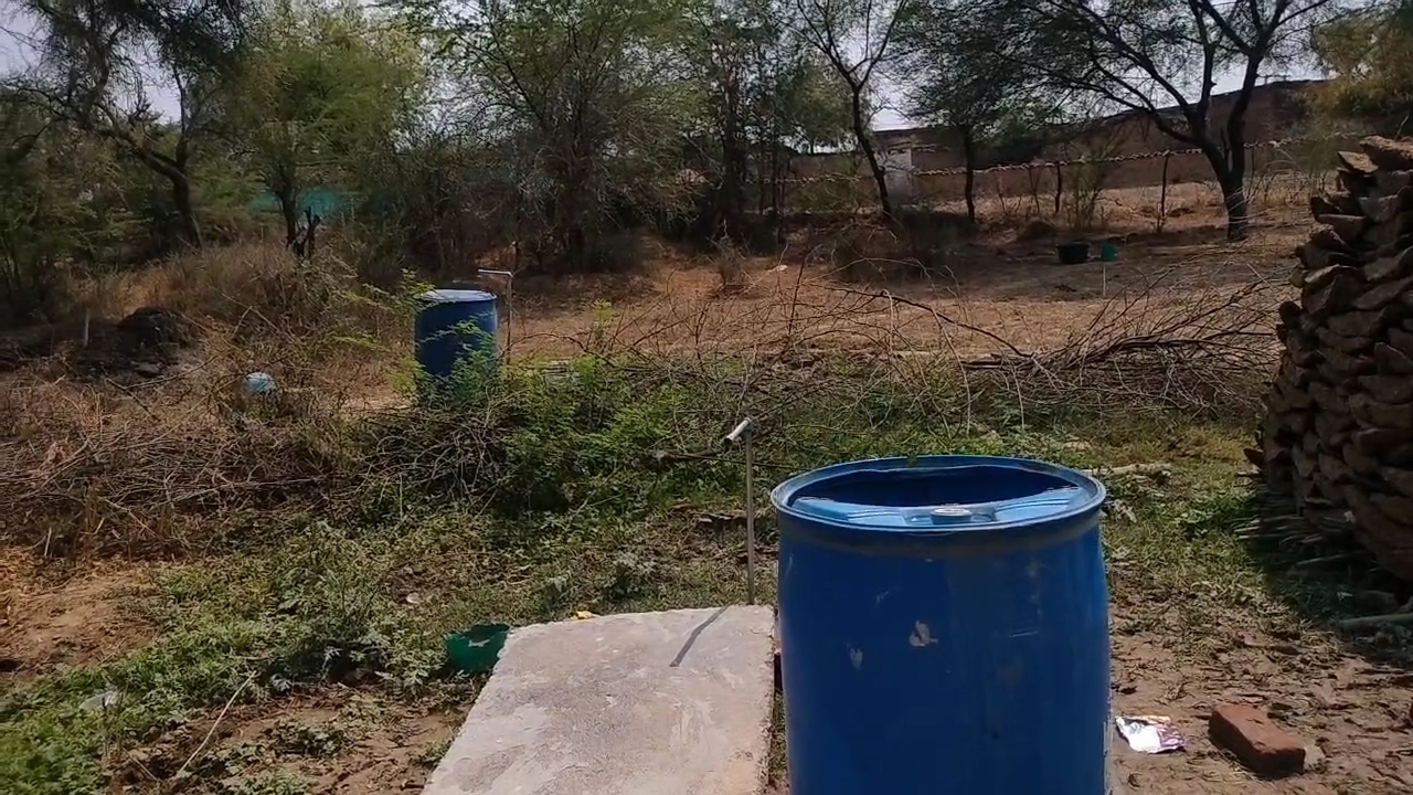 पाइप से टोंटियां गायब