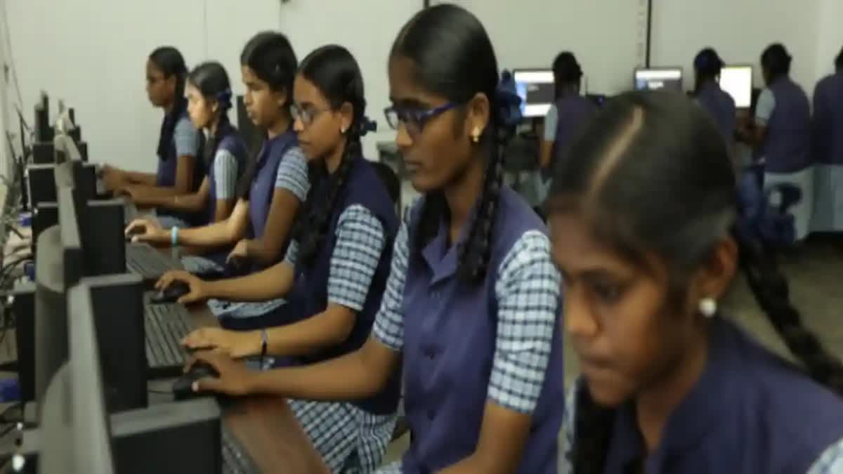 Government schools internet facility