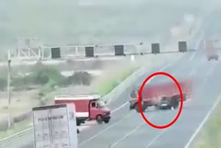 Screengrab of the Delhi Mumbai expressway accident