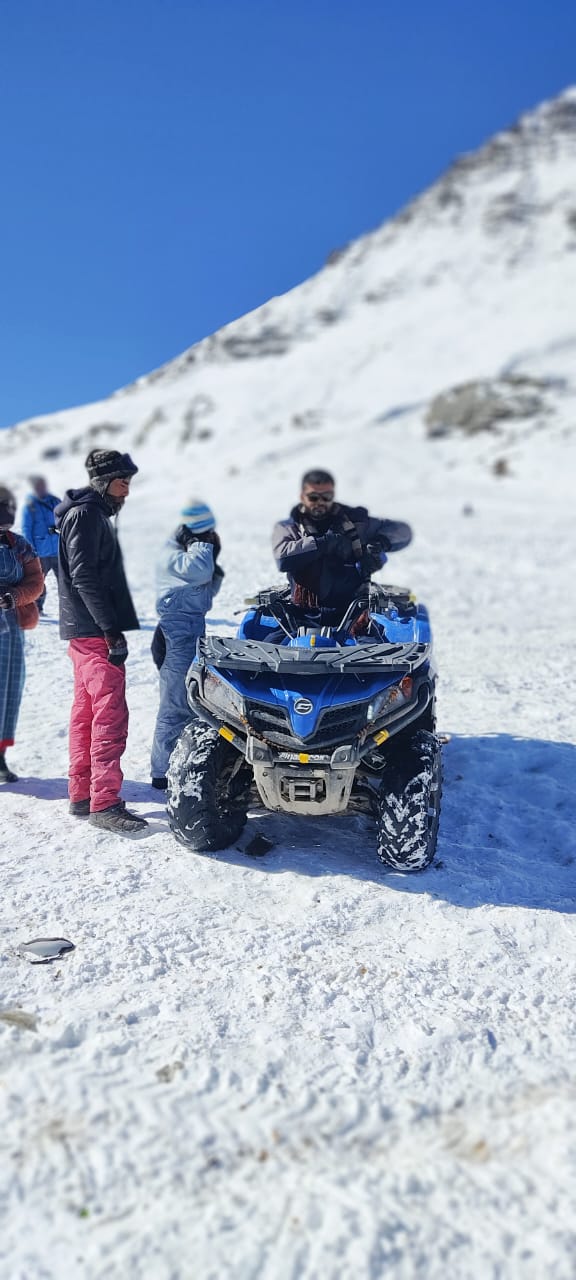 Snowfall in Lahaul