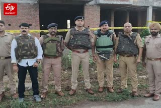 आगरा पुलिस.