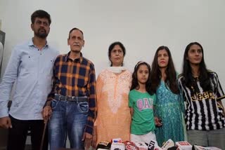 કર્નલ સોફિયા કુરેશીના પરિવારની તસવીર