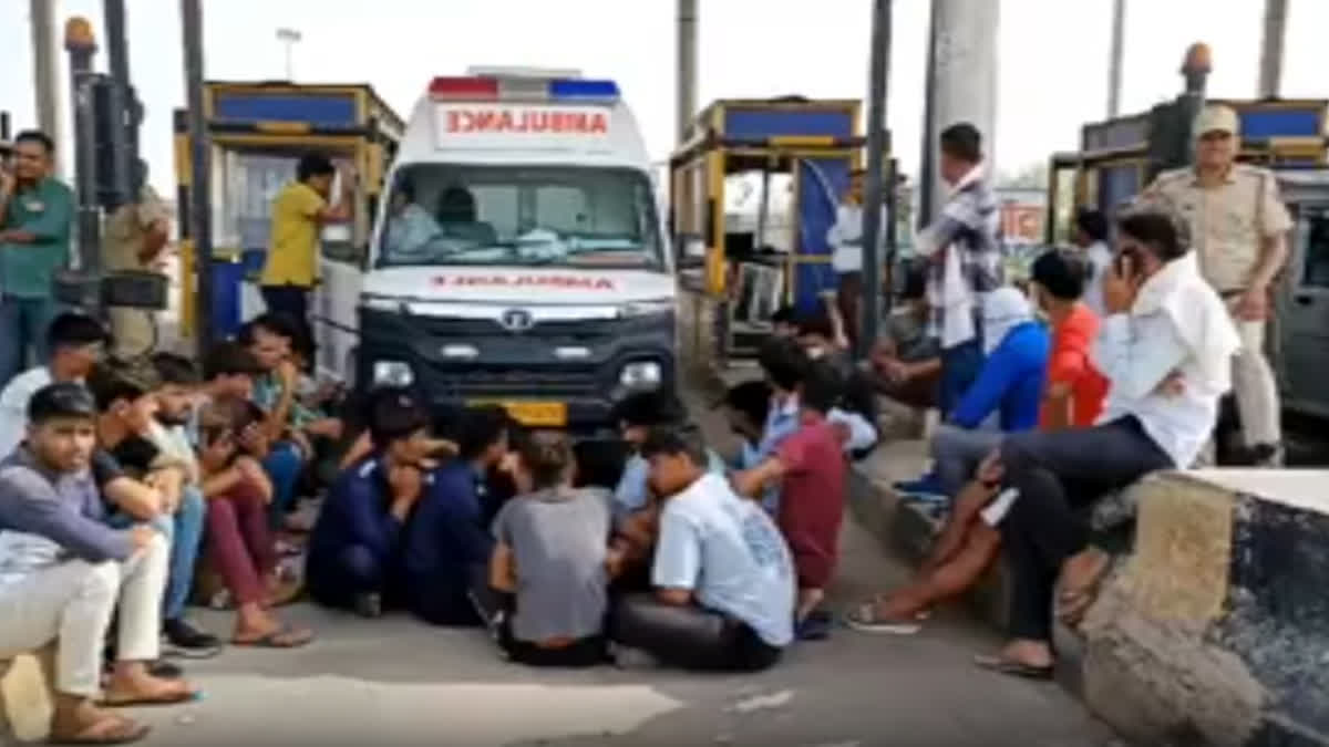 Toll worker crushed by truck