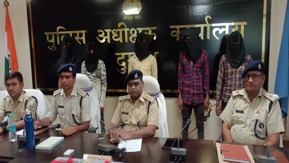 Five accused arrested in burnt body found in vehicle in Dumka