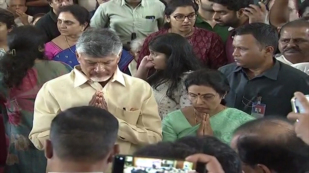 Chandrababu Naidu and his Wife Bhubaneswari Pay Homage to Ramoji Rao