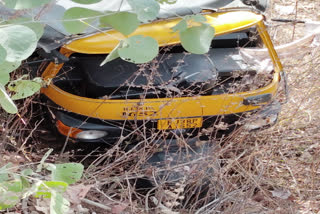 auto rikshaw overturned in sirohi