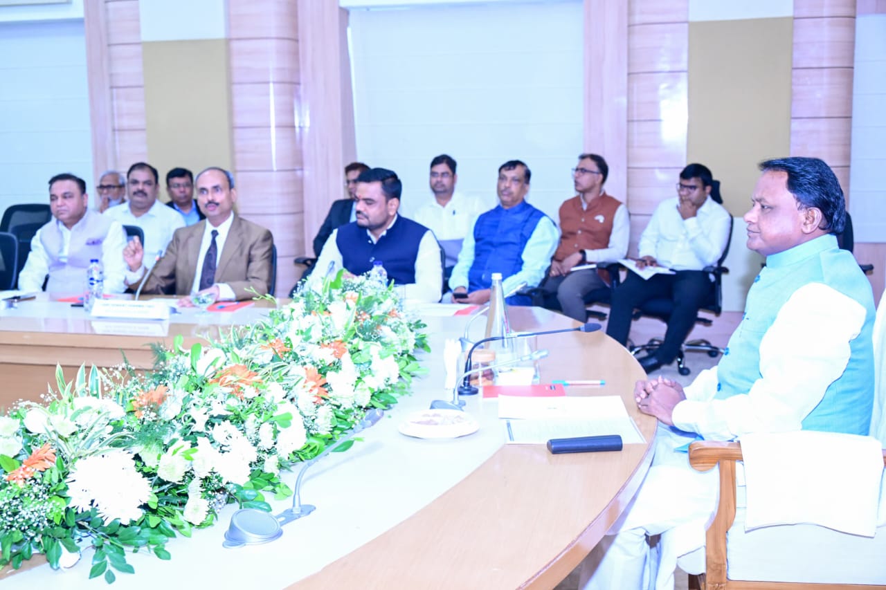 Cm interact with industry leaders