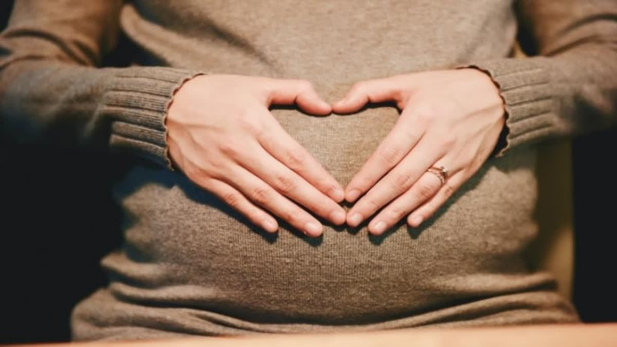 Etv BharatFat Is Dangerous During Pregnancy