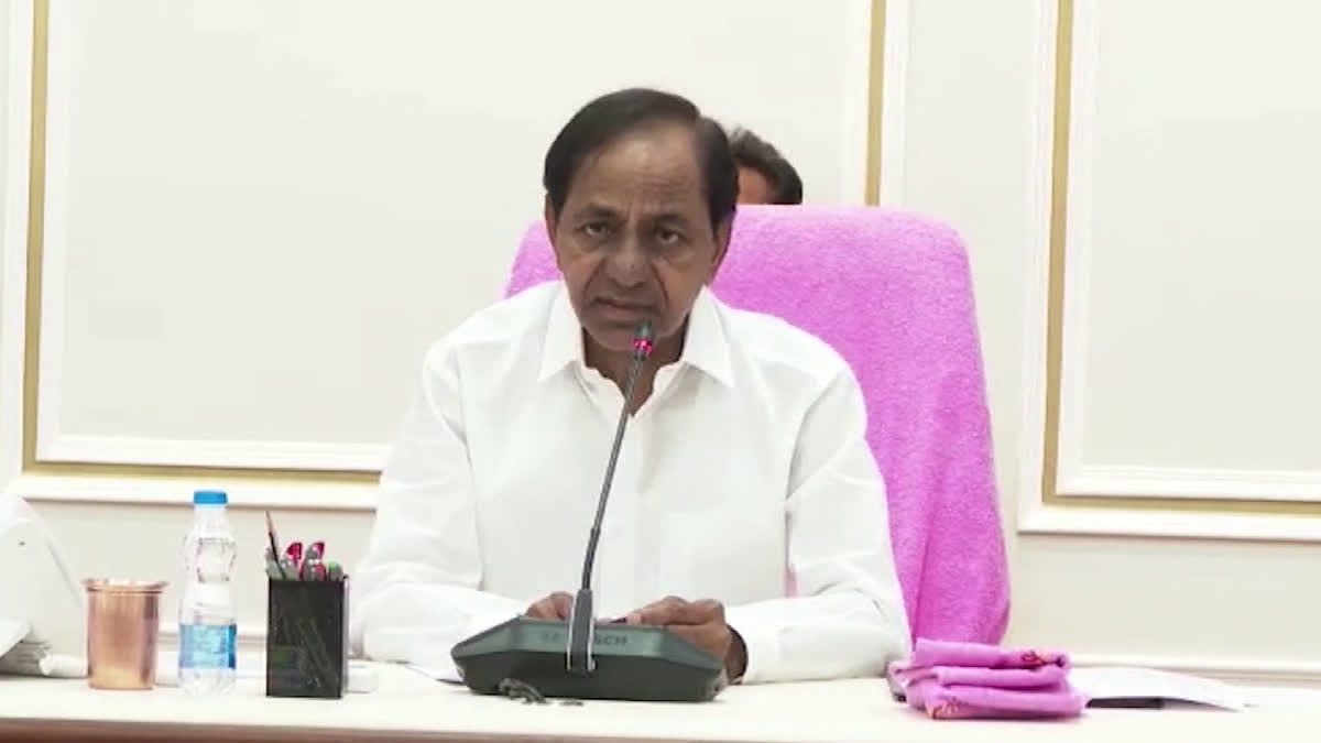 CM KCR Comments on Politics