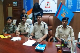 Palamu police operation against Gangster Sujit Sinha and Aman Sao gang