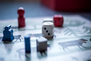 Development of children's math learning ability through board games; Study