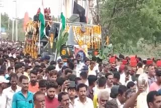 funeral-of-soldier-rajasekhara-mujagonda-did-with-state-honours-in-vijayapur