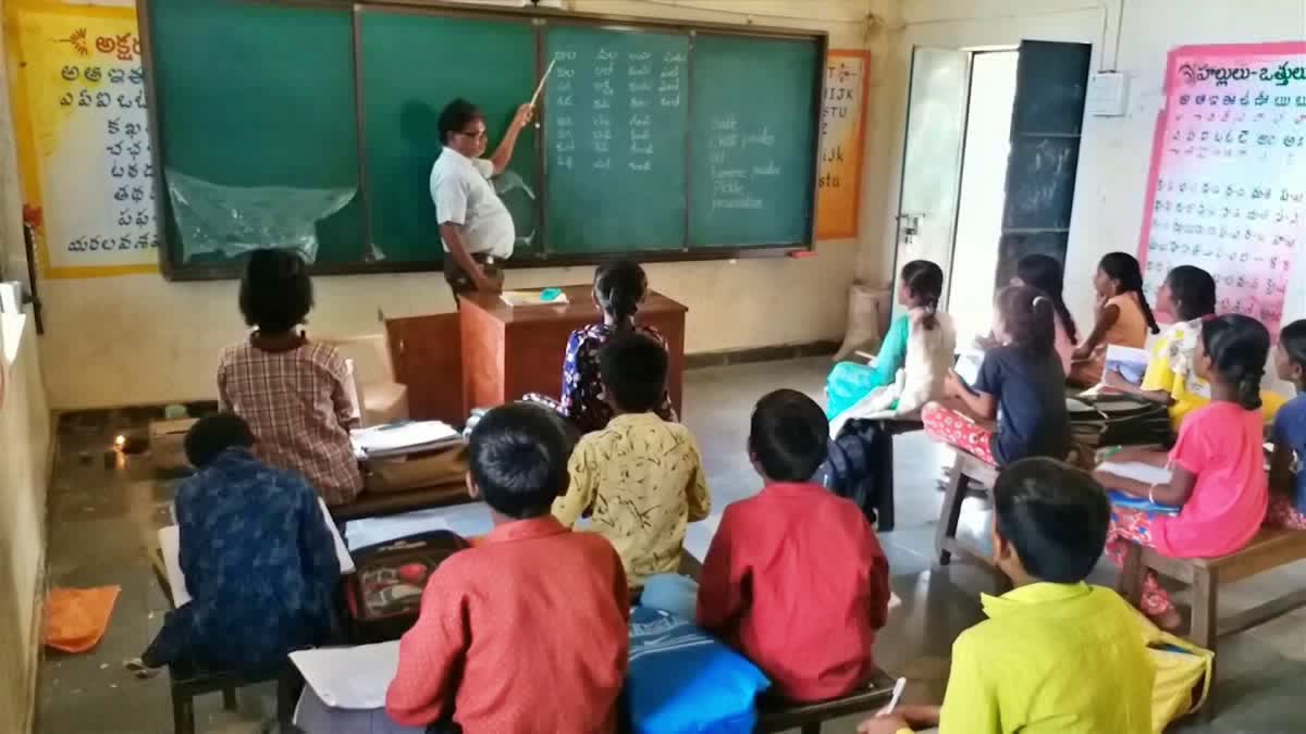 Marathi Teachers in Telugu Schools in Kamareddy