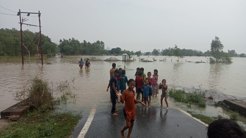 श्रावस्ती में बाढ़ ने मचाया कहर.