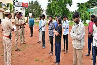 commissioner-shashikumar-conducted-a-parade-of-drug-peddlers