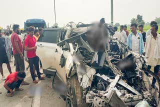 Car rams into standing container at Rajgarh
