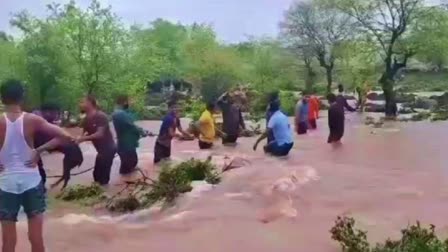 Gwalior RESCUE OF GOATS FROM RIVER