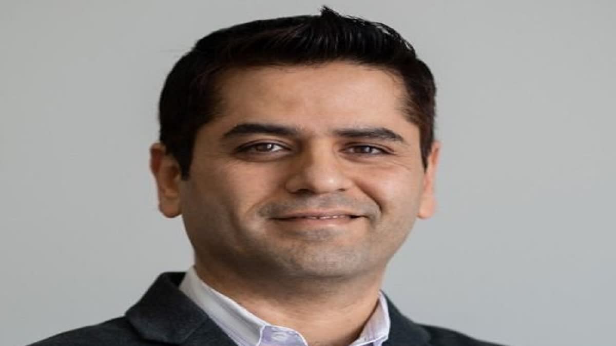 Etv BharatTesla CFO Vaibhav Taneja