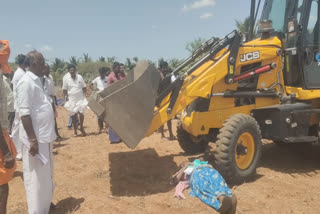 Govt school land encroachment near Dindigul