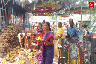 1200 ஆண்டுகள் பழமை வாய்ந்த அதியமான் கோட்டை காலபைரவர் கோவிலில் சிறப்பு வழிபாடு