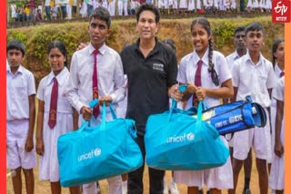 Sachin Tendulkar with children