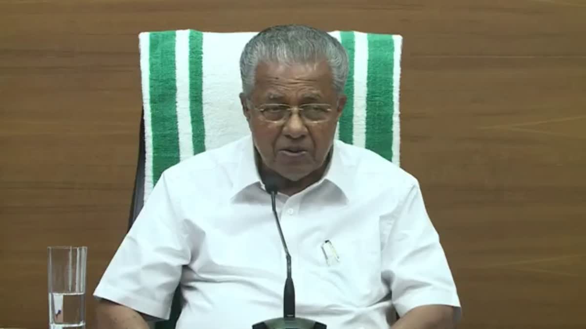 CM AGAINST RAILWAY MINISTERS CHARGE  CM PINARAYI VIJAYAN  RAILWAY MINISTER ASHWINI VAISHNAW  CM ON CONSTRUCTION OF RAILWAYS