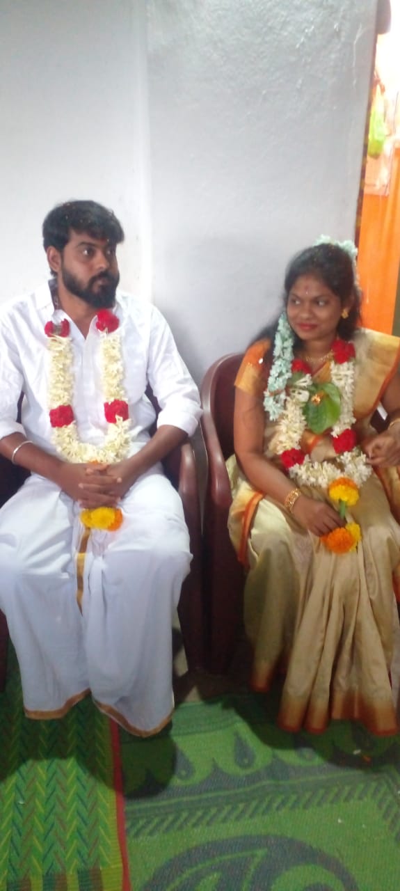 Husband committed suicide by killing his wife on the wedding day In Kolar