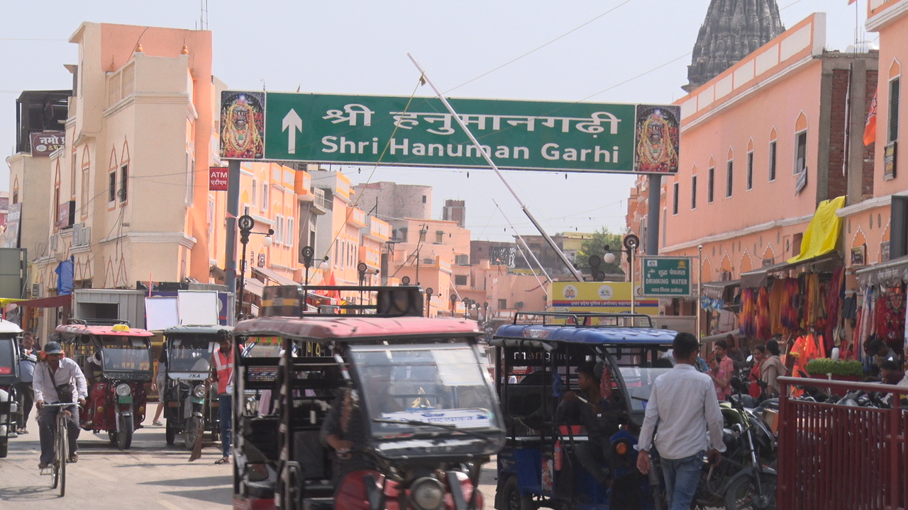 tourists will listen to folk tales along with boat trip in six cities of UP Ayodhya Mathura Chitrakoot Bithoor in Kanpur Prayagraj Bateshwar