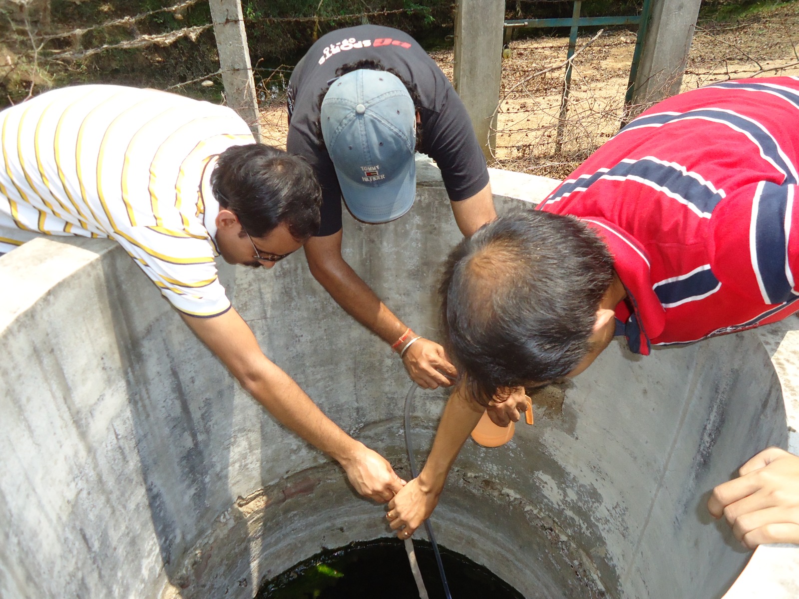 Extraction of Helium Gas