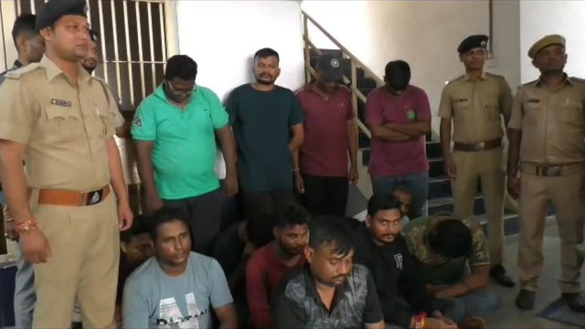 lcb-nabbed-gamblers-who-were-gambling-by-renting-a-house-in-olpad-taluka