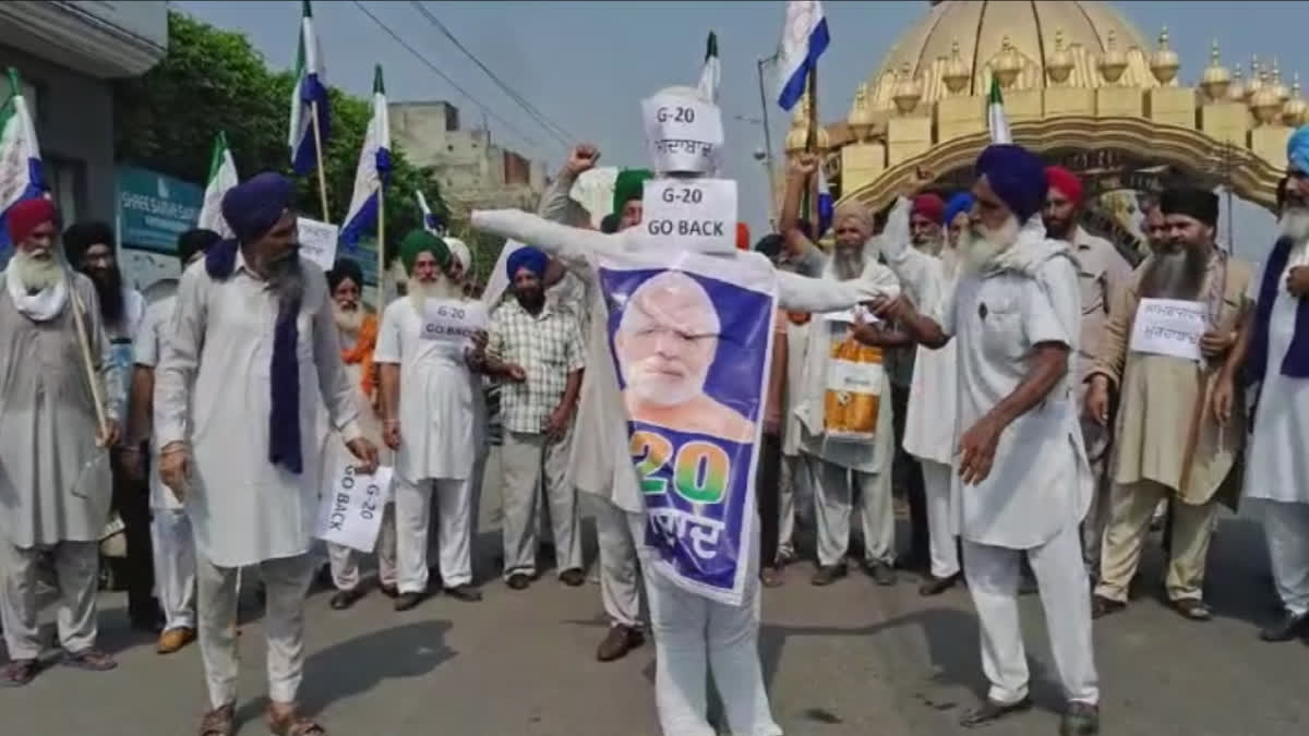 Farmers protested against the G-20 summit at Amritsar's Golden Gate