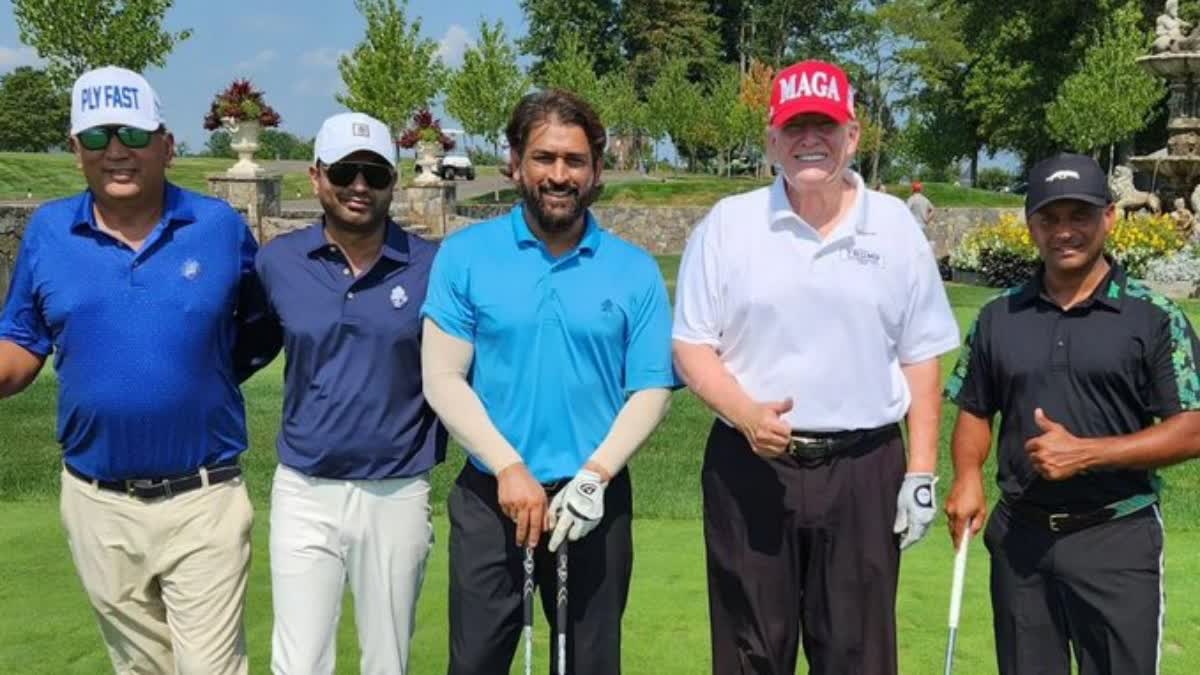 MS Dhoni spotted playing golf