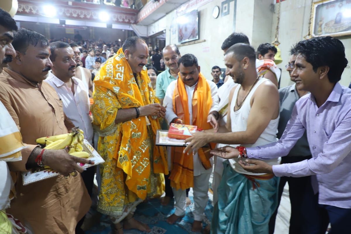 MAHAKALESHWAR TEMPLE TOOK BLESSINGS