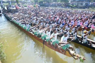 കോട്ടയം താഴത്തങ്ങാടി ചാമ്പ്യൻസ് ബോട്ട് ലീഗ്  താഴത്തങ്ങാടി ചാമ്പ്യൻസ് ബോട്ട് ലീഗ്  നടുഭാഗം ചുണ്ടൻ  വീയപുരം ചുണ്ടന്‍  Kottayam Boat Race  Kottayam Boat Race Nadubhagam chundan Won trophy