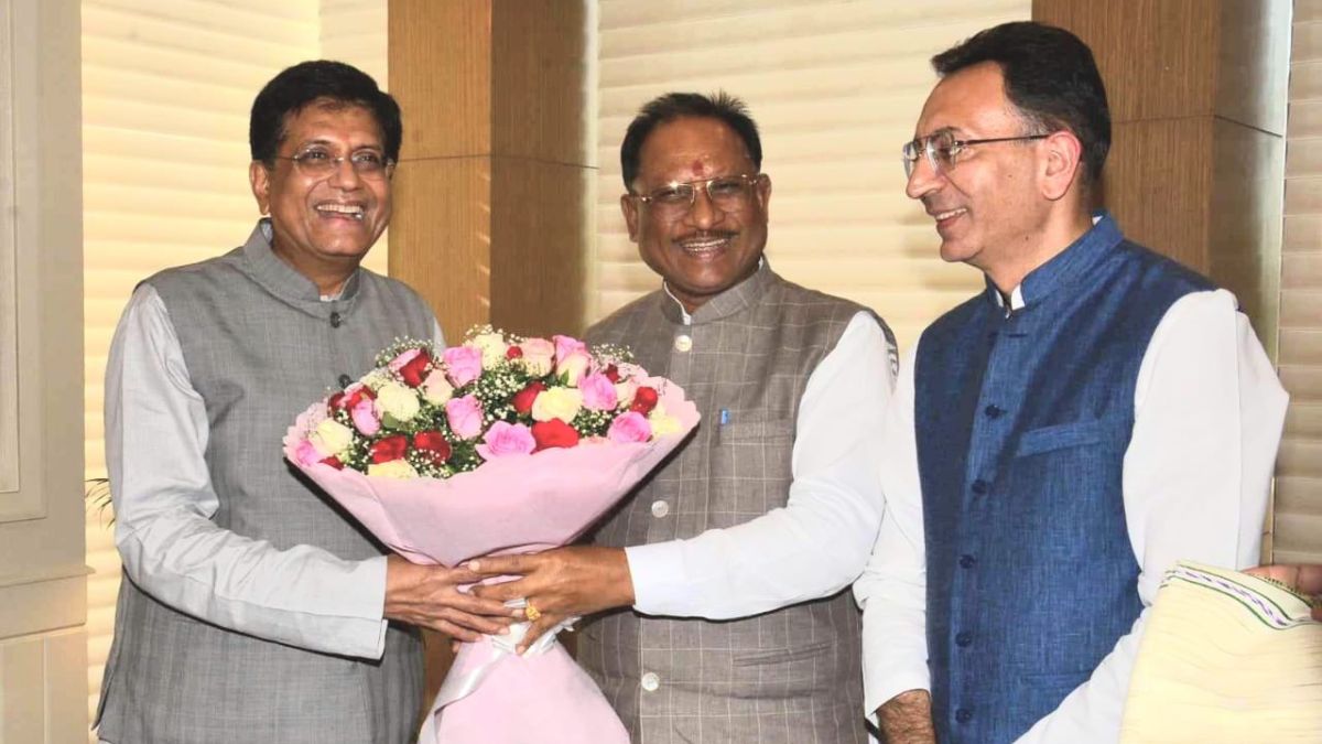 CM MEET PYUSH GOYAL