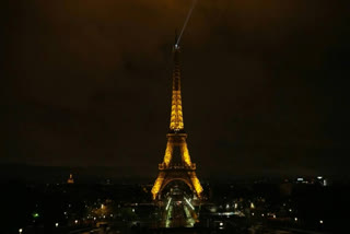 Eiffel Tower Goes Dark In Tribute To October 7 Victims