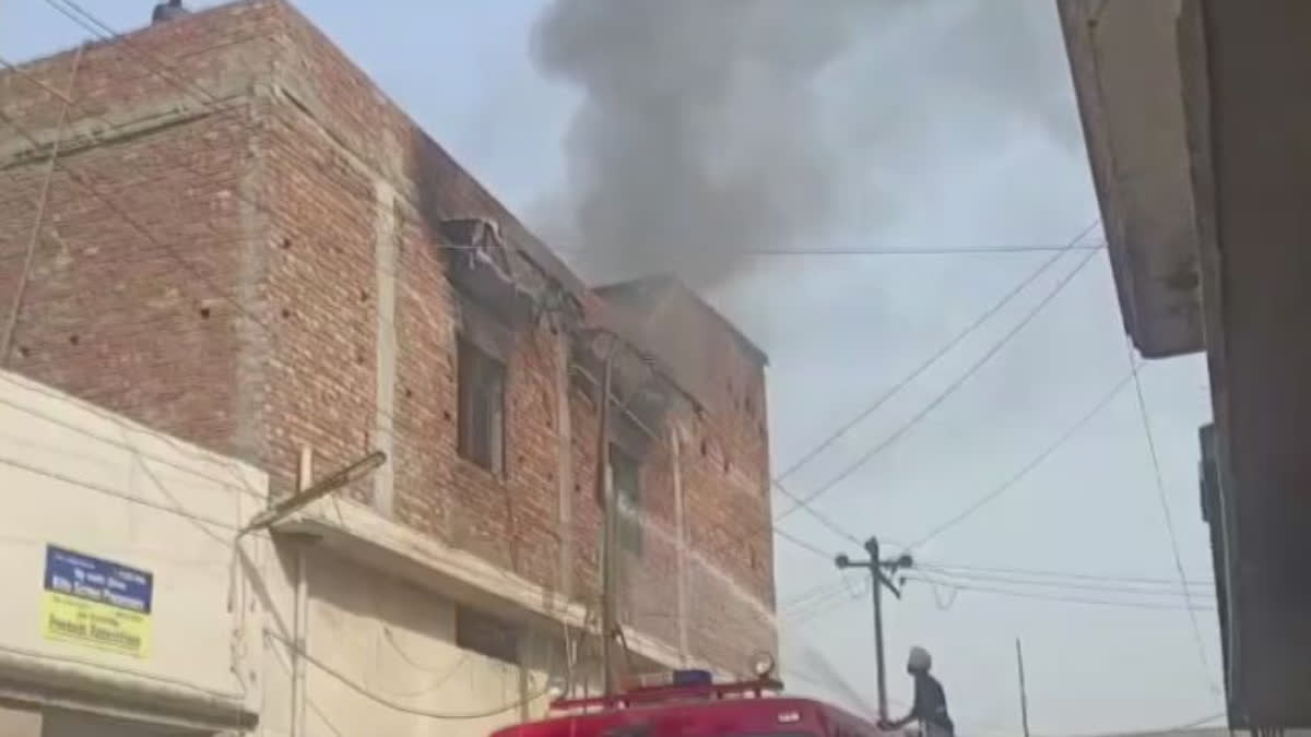 A fire broke out in a chemical factory in Daba, Ludhiana