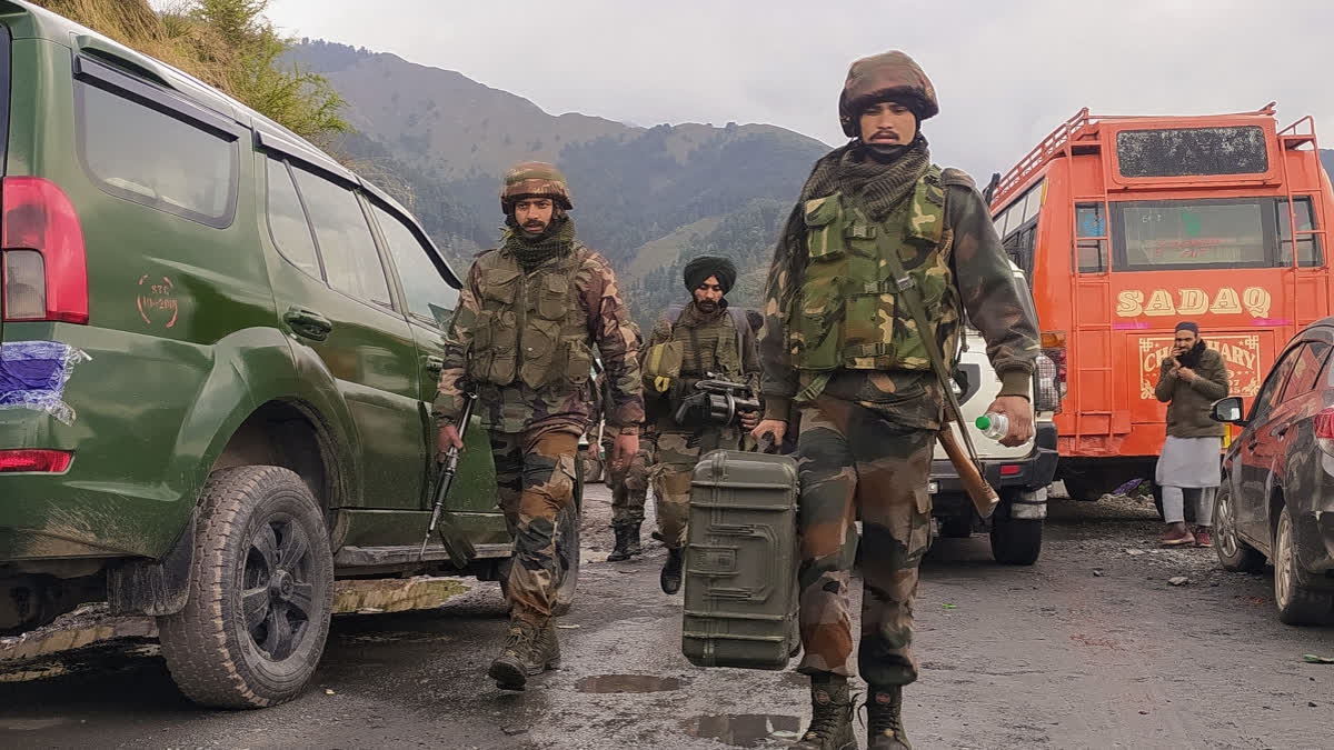 The police and army have launched a joint operation to nab the terrorists at large responsible for killing the VDGs in the Kishtwar district yesterday.