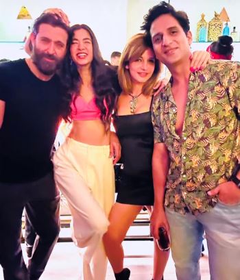 Sussanne, Hrithik Roshan, Saba Azad and Arslan Goni