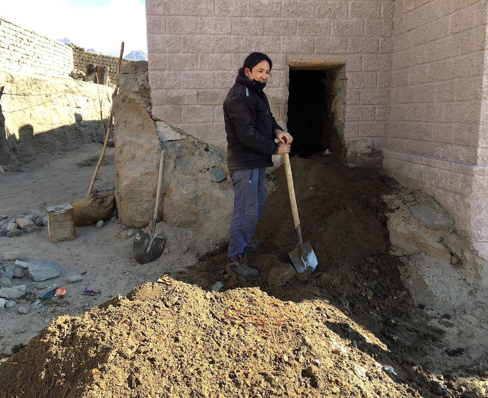 Ladakhi Dry Compost Toilets: A Model Of Sustainable Living In A Fragile Environment