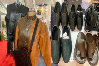 Etv Bharatexhibition-of-jackets-bags-and-shoes-made-from-agricultural-waste-at-international-food-conference