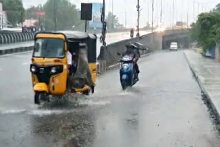 Chance of heavy rain in 18 districts tomorrow