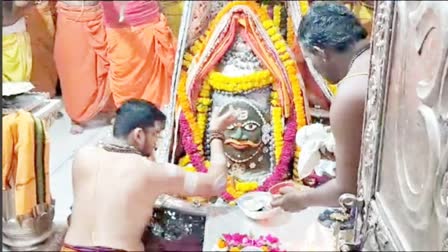 mahakaleshwar temple baba mahakal bhasm aarti