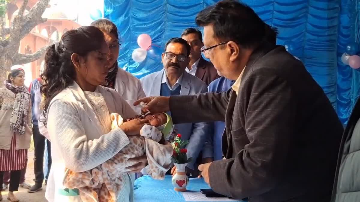 polio-doses-administered-to-children-in-pakur