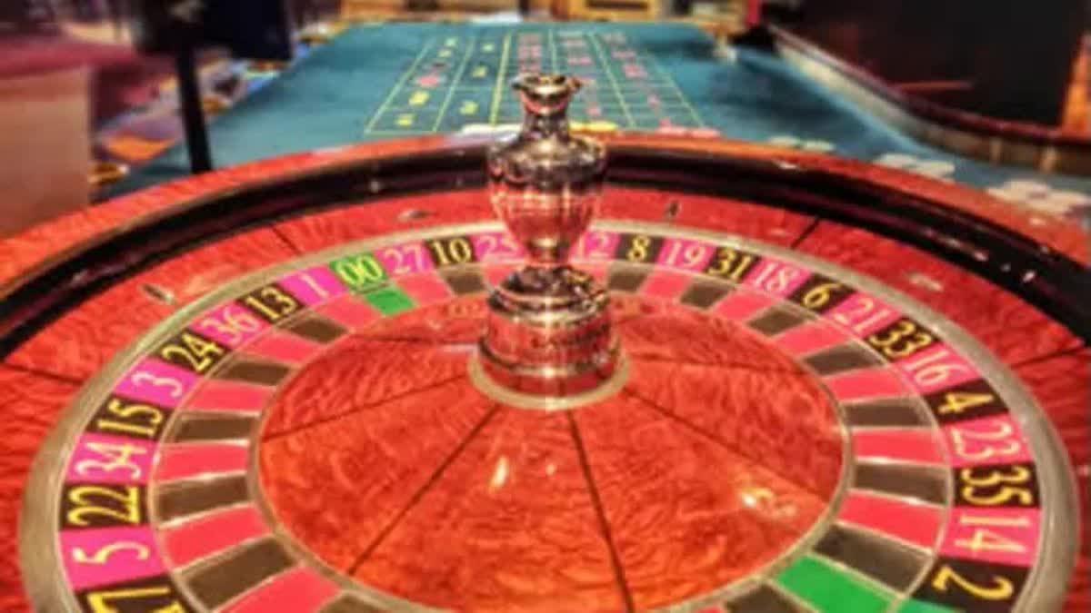 illegal casino busted in Gurugram